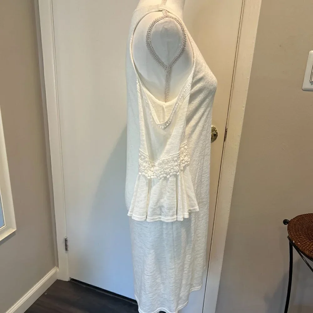 Red Haute cream cold shoulder dress with lace and bell sleeves , Size Small